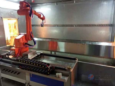 噴漆機(jī)器人與汽車配件涂裝機(jī)械手 推動智能制造的核心裝備研發(fā)