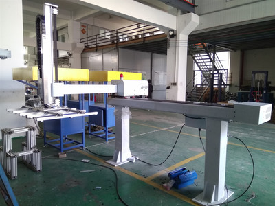 信立智能 以全系列數(shù)控裝備與機(jī)械臂，驅(qū)動(dòng)精密制造升級(jí)與工業(yè)機(jī)械研發(fā)新篇章